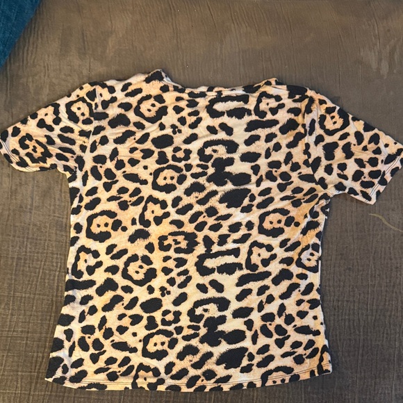 Philosophy Leopard Print T-Shirt - Picture 5 of 5